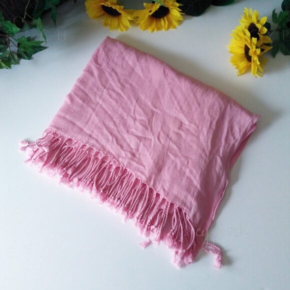 Apt 9 Fringed Scarf NEW Pink Shawl Wrap Classic Barbiecore Coastal Grandma Boho - Picture 2 of 10